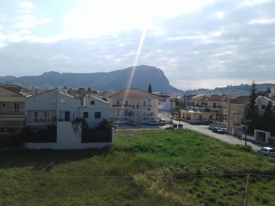 Καινούριο Σπίτι Σε Ήσυχη Τοποθεσία Apartment Nafplio Bagian luar foto